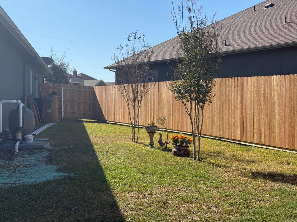 privacy fence installation